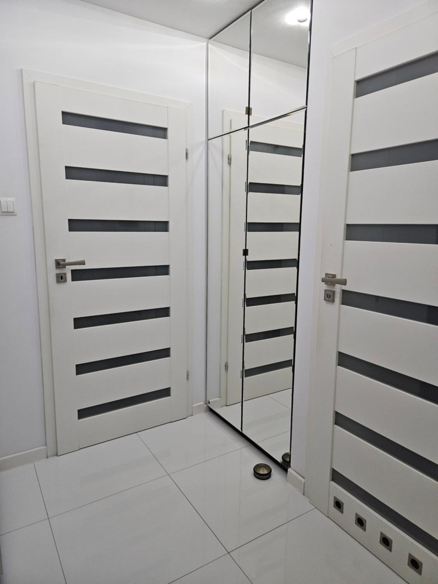 Silver Apartment